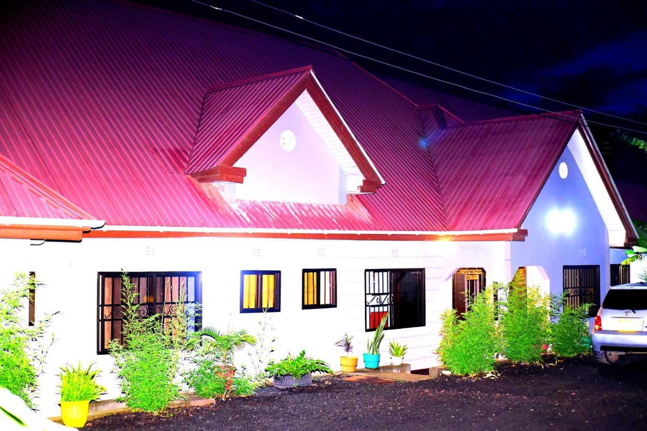Safari Park House Bed & Breakfast Arusha Exterior foto