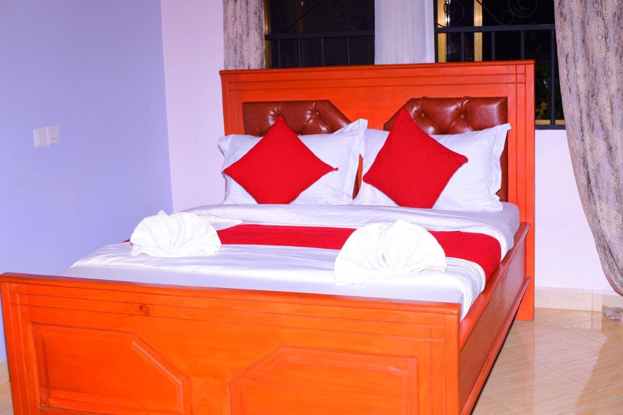 Safari Park House Bed & Breakfast Arusha Exterior foto