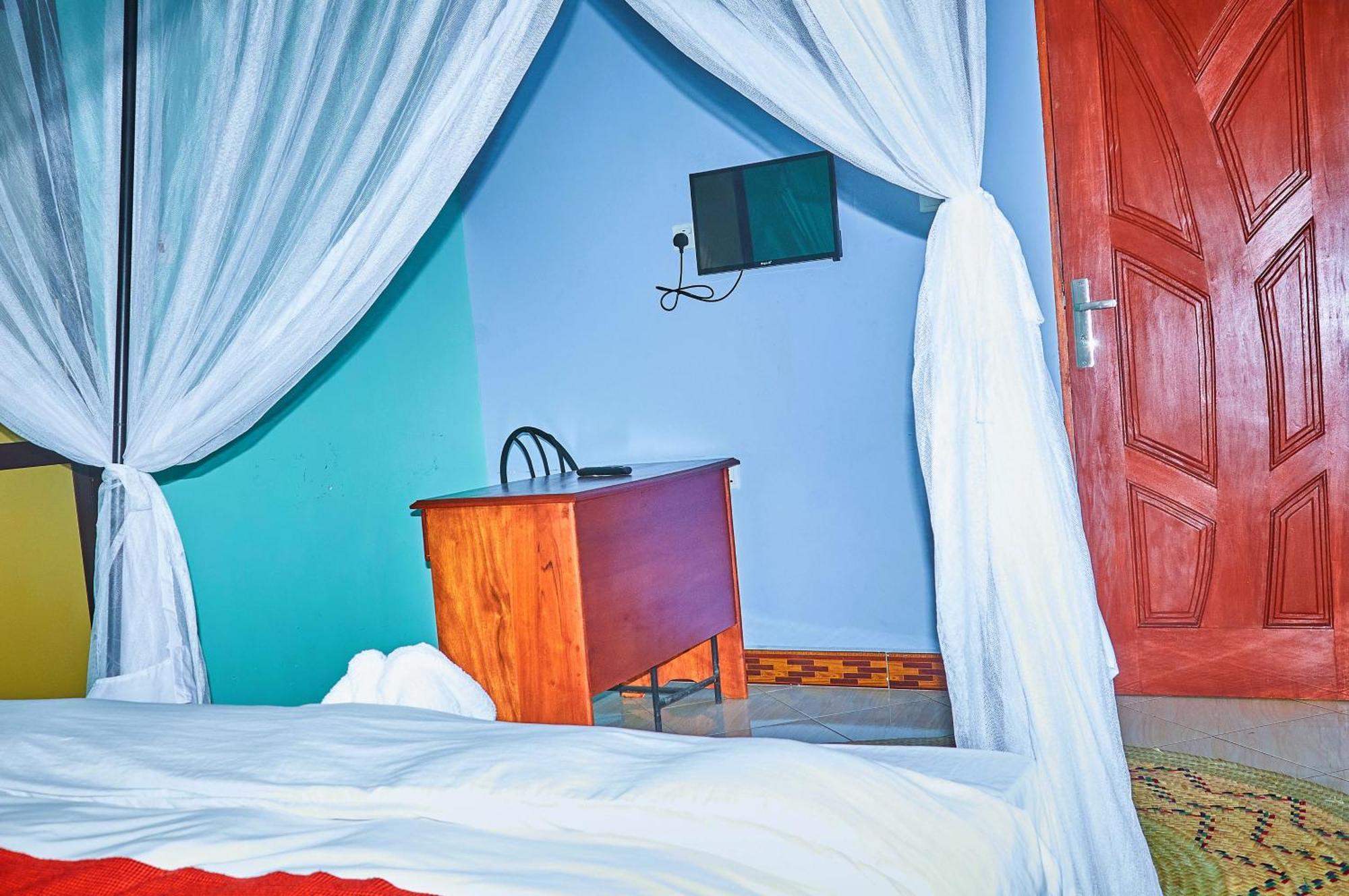 Safari Park House Bed & Breakfast Arusha Exterior foto