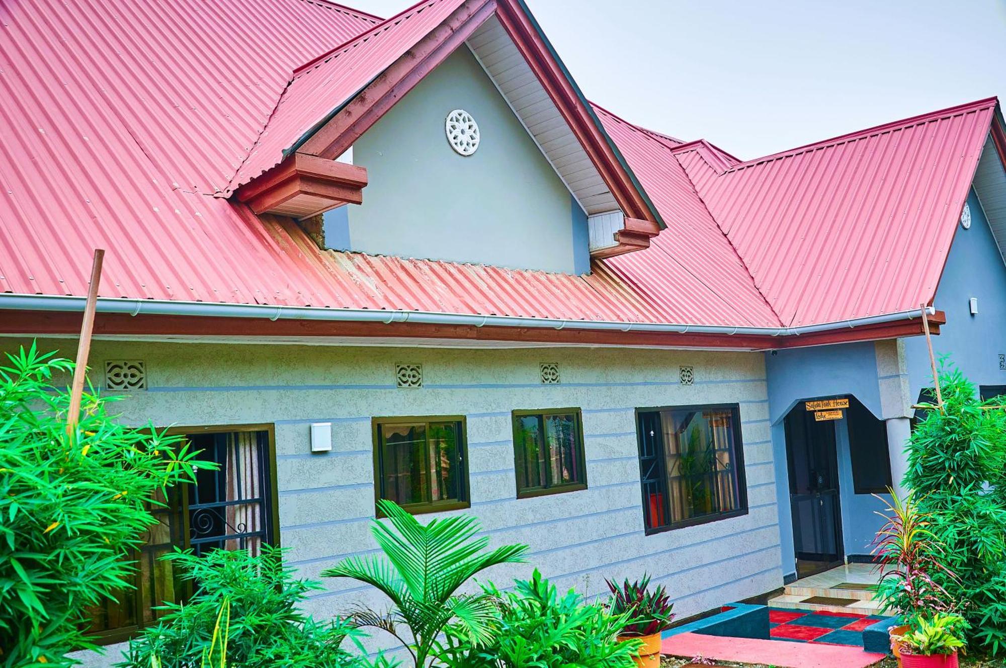 Safari Park House Bed & Breakfast Arusha Exterior foto