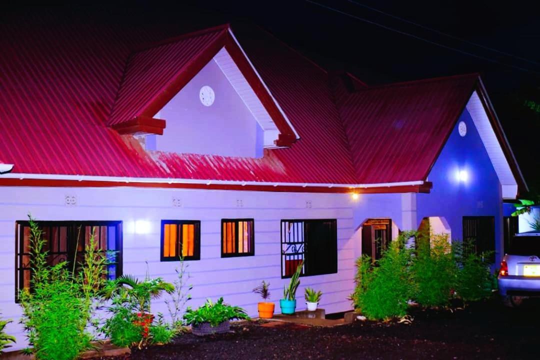 Safari Park House Bed & Breakfast Arusha Exterior foto